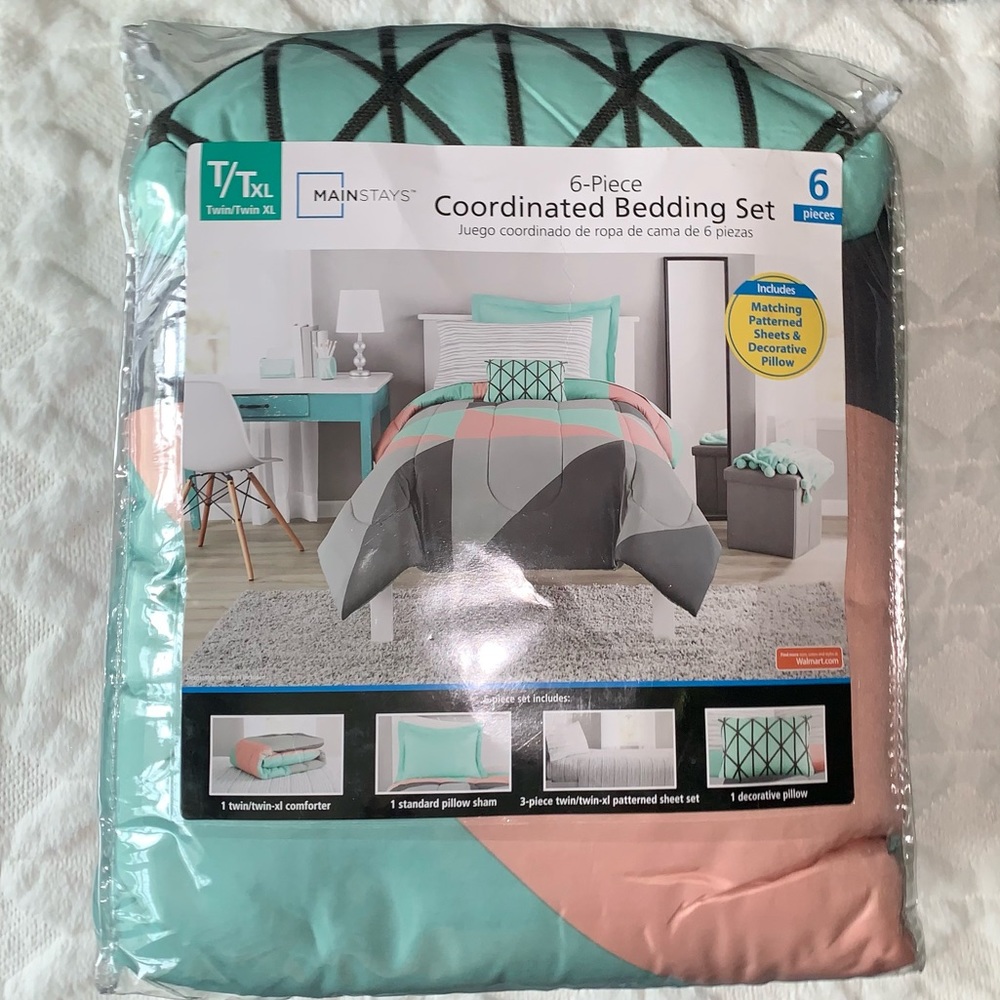 Mainstays Gray and Teal Geometric 6 Piece Bed in Bag with sheets, Twin/Twin XL